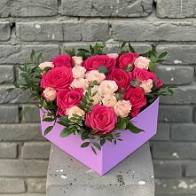 Цветочная композиция из Розы в коробке в Алхастах