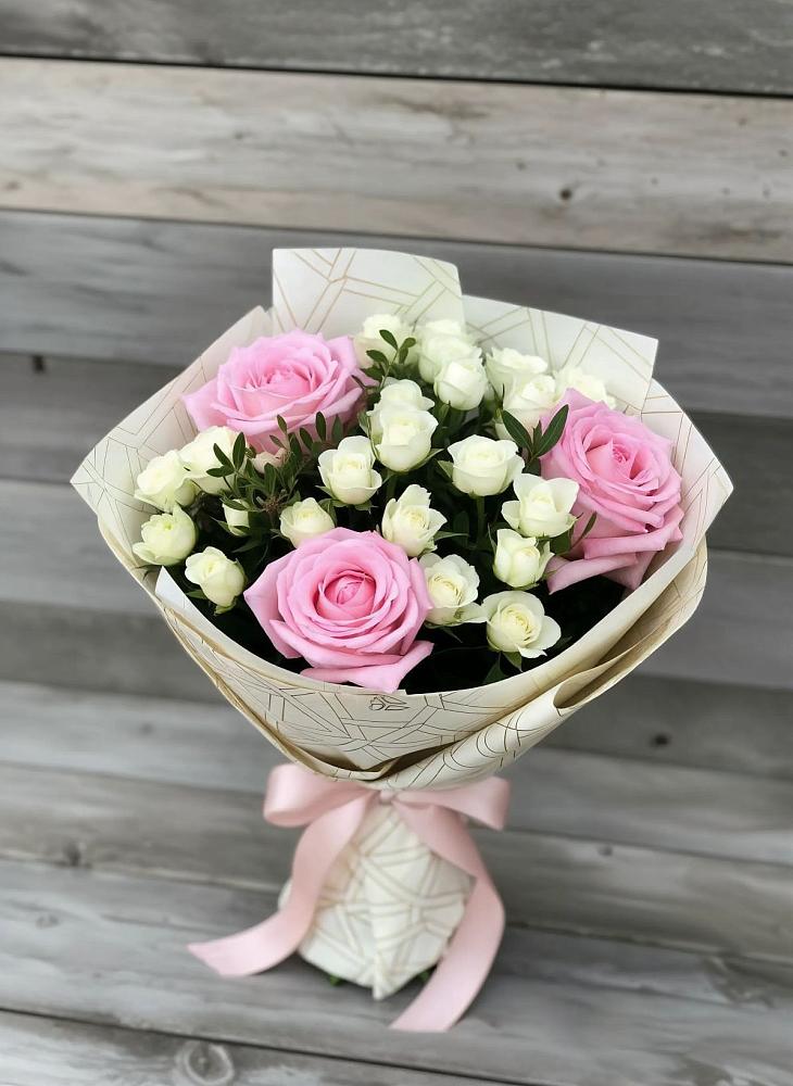 Букет цветов из: Розы в Алхастах