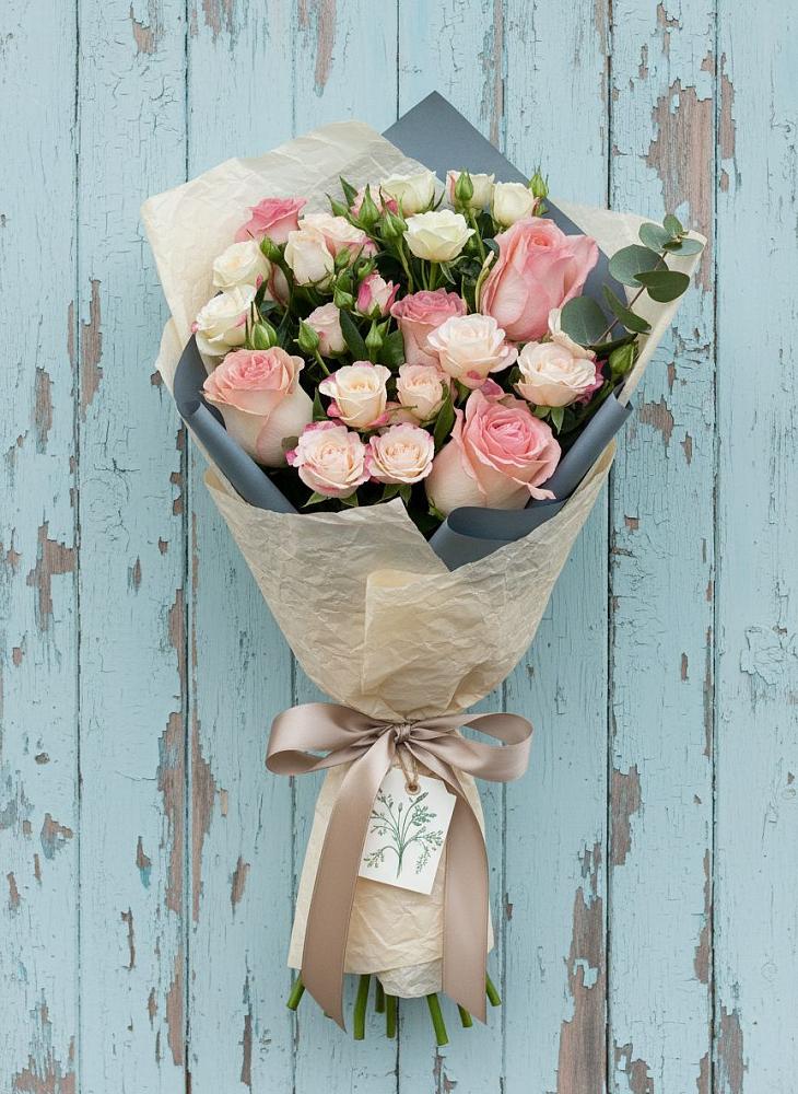 Букет цветов из: Розы в Алхастах