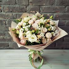 Букет цветов из:  Альстромерии, Розы и Хризантемы в Алхастах