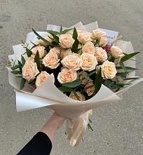 Букет Кремовые розы Латте в Алхастах