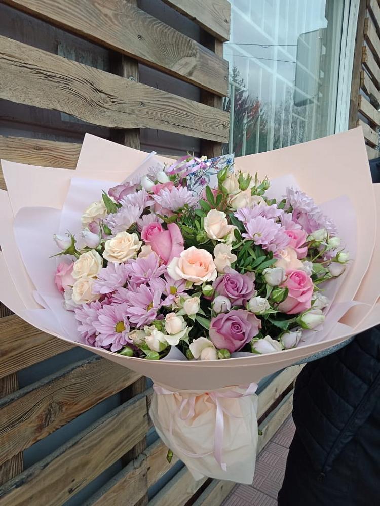 Букет цветов из: Розы и Хризантемы в Алхастах