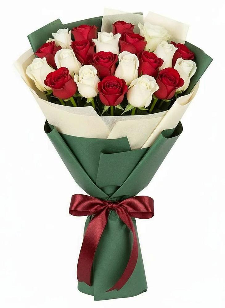 Букет Микс из красных и белых роз в Алхастах