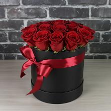 Цветочная композиция из Розы в шляпной коробке в Алхастах