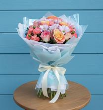 Букет цветов из:  Хризантемы и Розы #REPLACE_PRED# Алхастах