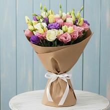Букет цветов из:  Лизиантусы #REPLACE_PRED# Алхастах