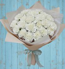 Букет цветов из:  Гвоздики в Алхастах