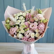 Букет цветов из:  Альстромерии и Розы в Алхастах
