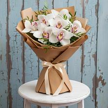 Букет цветов из:  Орхидеи и Розы в Алхастах