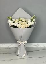 Букет цветов из:  Розы и Лизиантусы в Алхастах